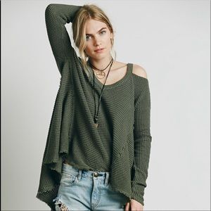 FREE PEOPLE Moonshine V Cold Shoulder Sweater